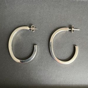 NWOT Thick (16g) sterling silver oval shaped hoop earrings